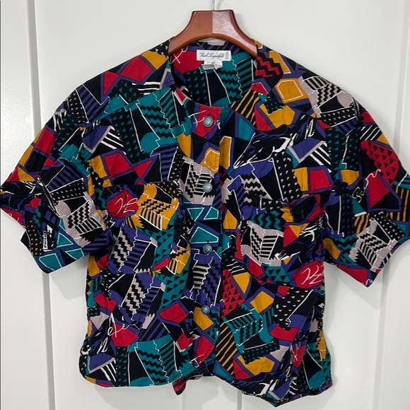 Karl Lagerfeld Tops - Vintage Karl Lagerfeld Hotel Cropper Button Down Sz 42/XL